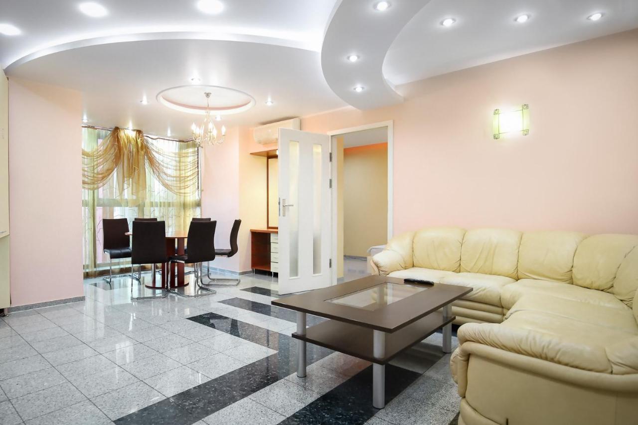 Prestige Apart-Hotel Кишинев Екстериор снимка