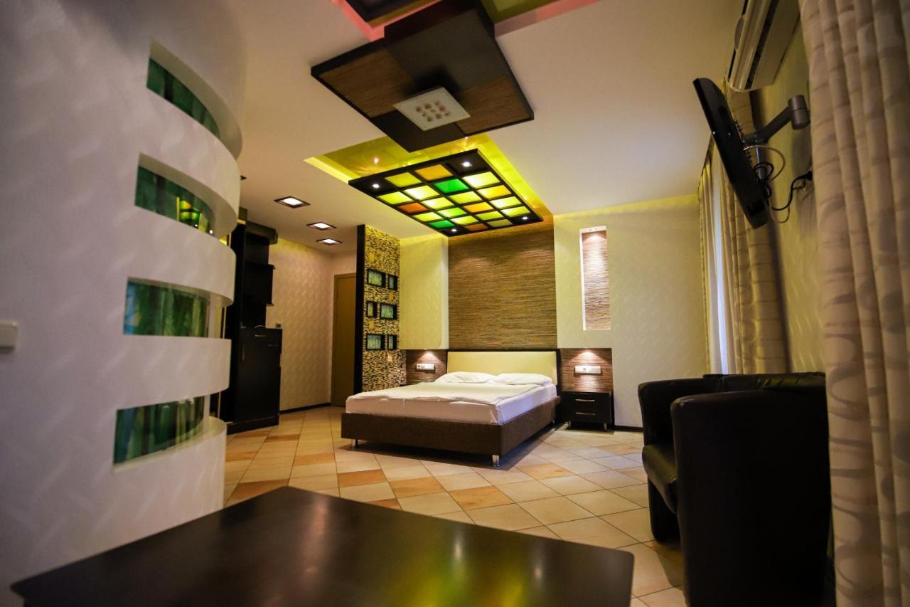 Prestige Apart-Hotel Кишинев Екстериор снимка