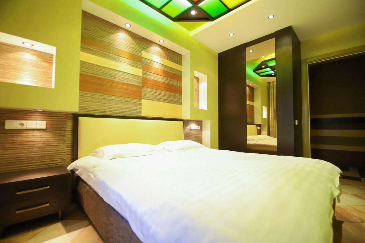 Prestige Apart-Hotel Кишинев Екстериор снимка