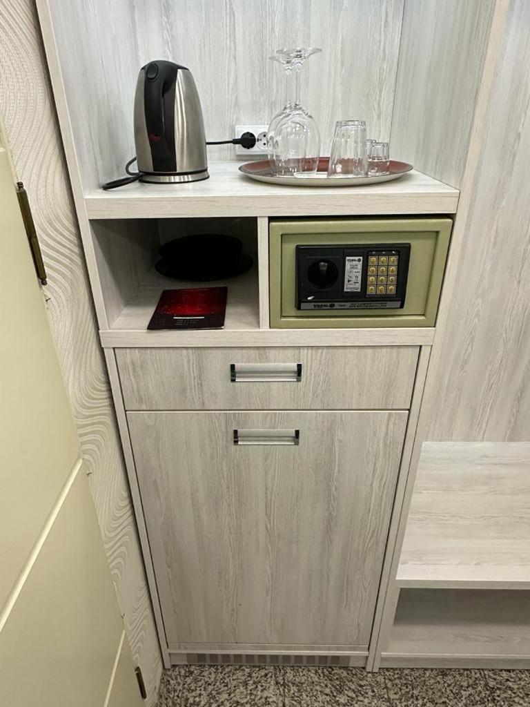 Prestige Apart-Hotel Кишинев Екстериор снимка