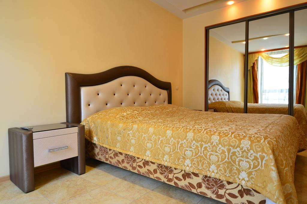 Prestige Apart-Hotel Кишинев Екстериор снимка